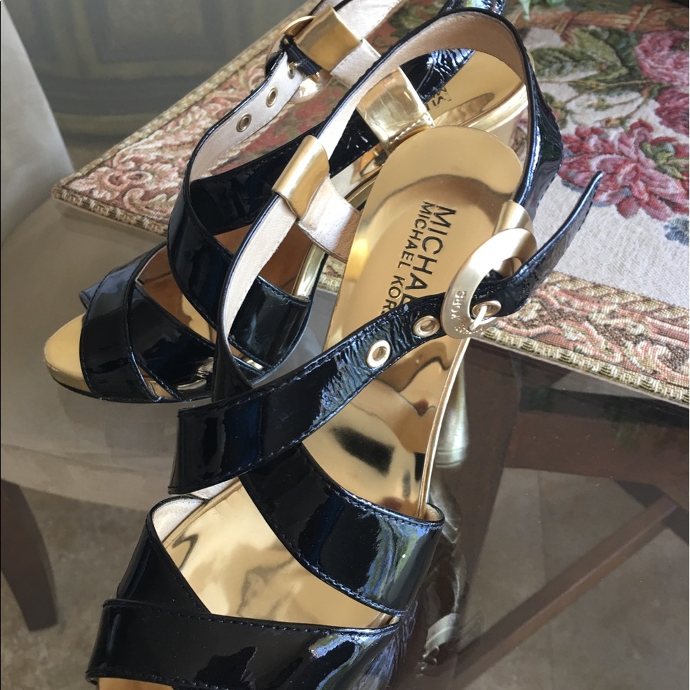 Michael Kors Black and Gold heels