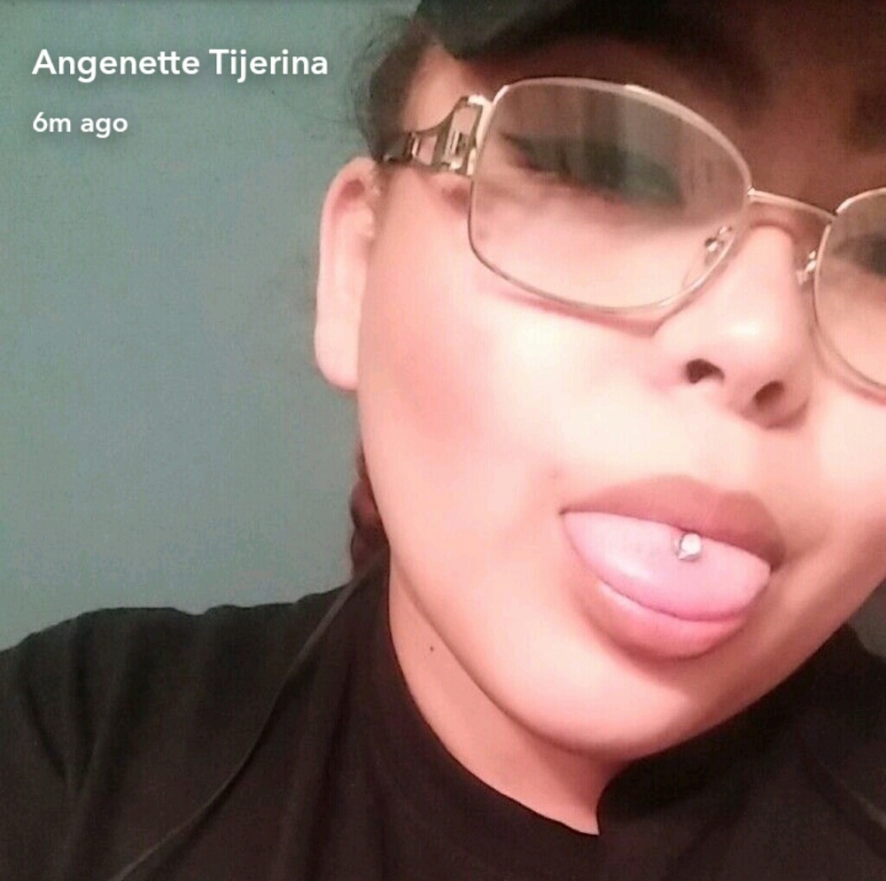 Meet your Posher, Angenette