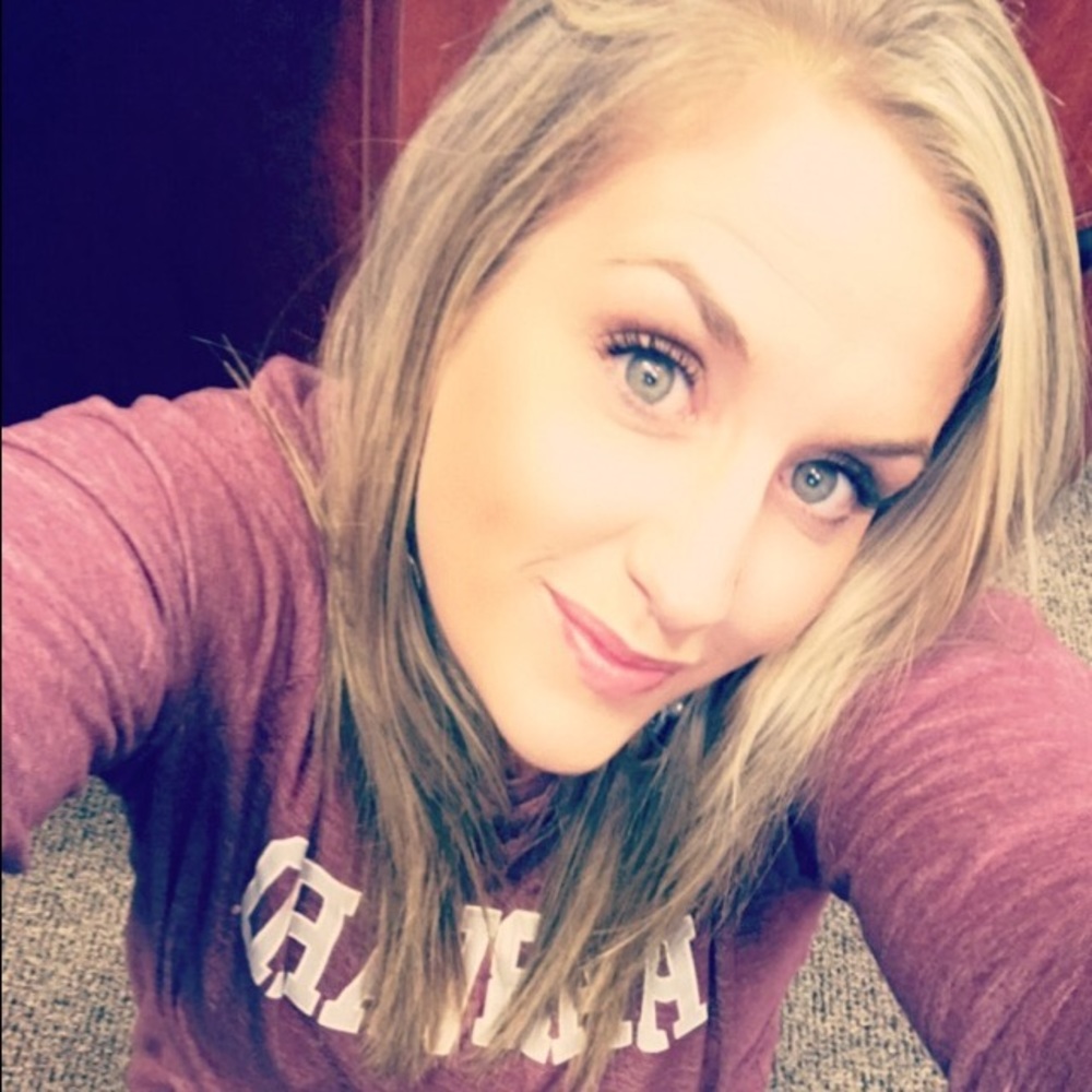 Meet your Posher, Niki