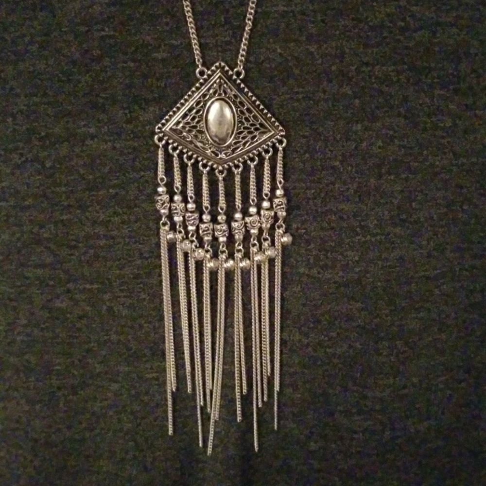 Jewelry - Picture 2 of 2