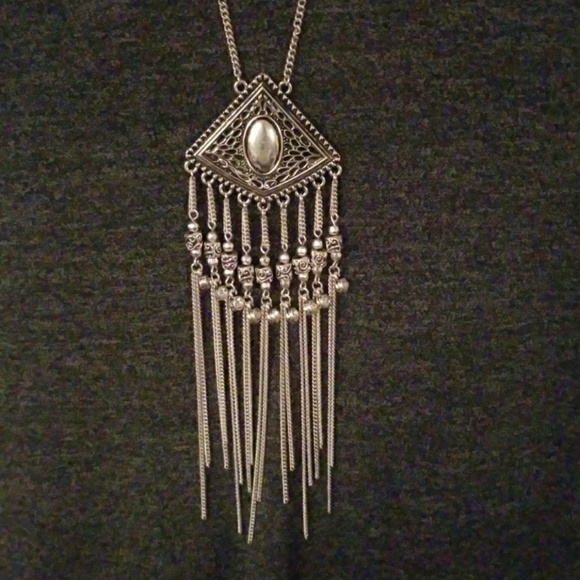 Jewelry - Picture 2 of 2