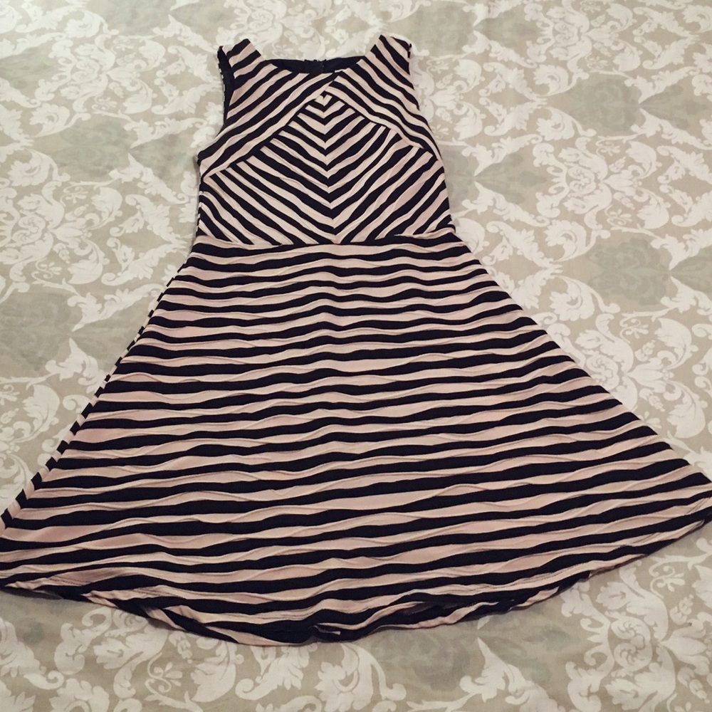 Flirty, Sleeveless, A-line dress