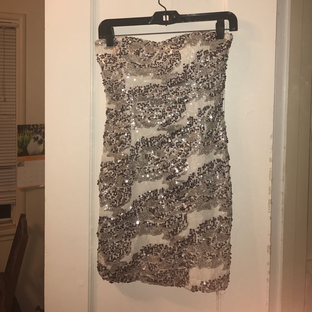 Sequined cocktail dress
