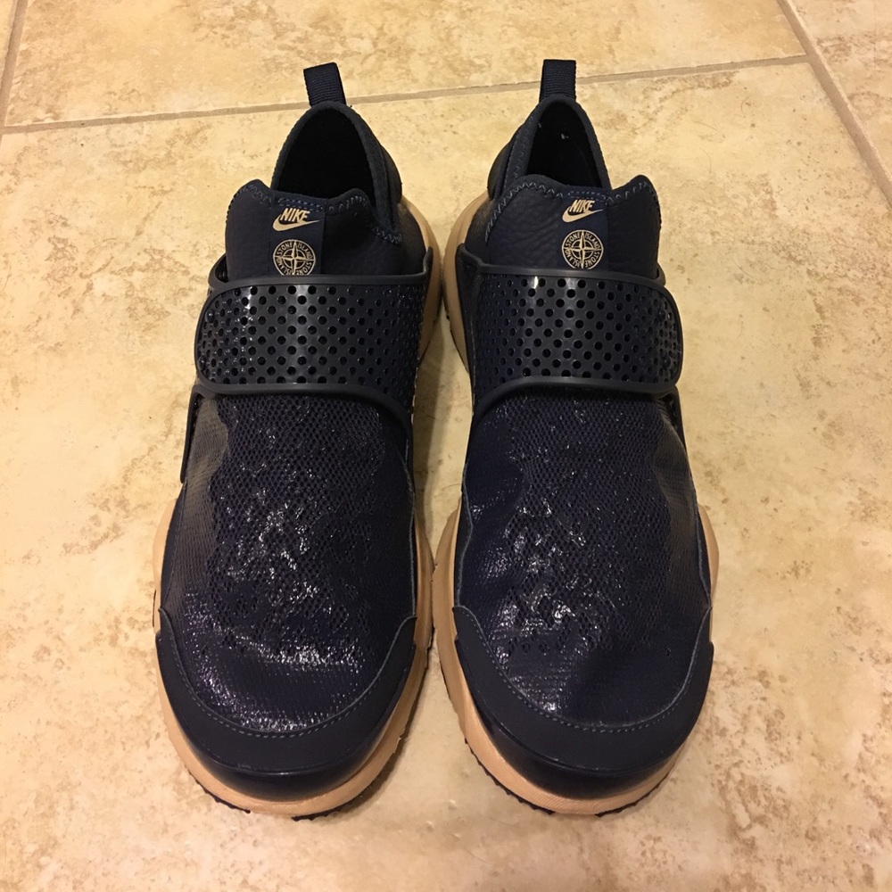 Nike sock dart mid/si