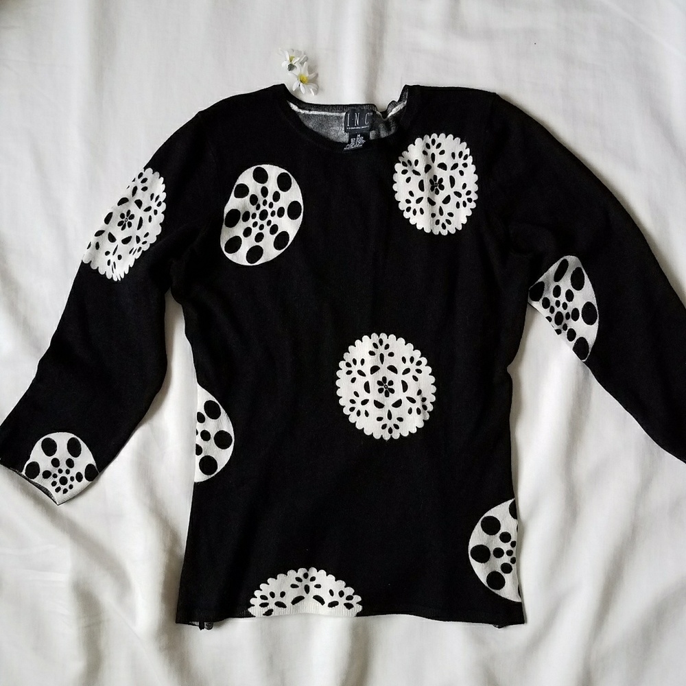 (M) INC Knit black and white blouse