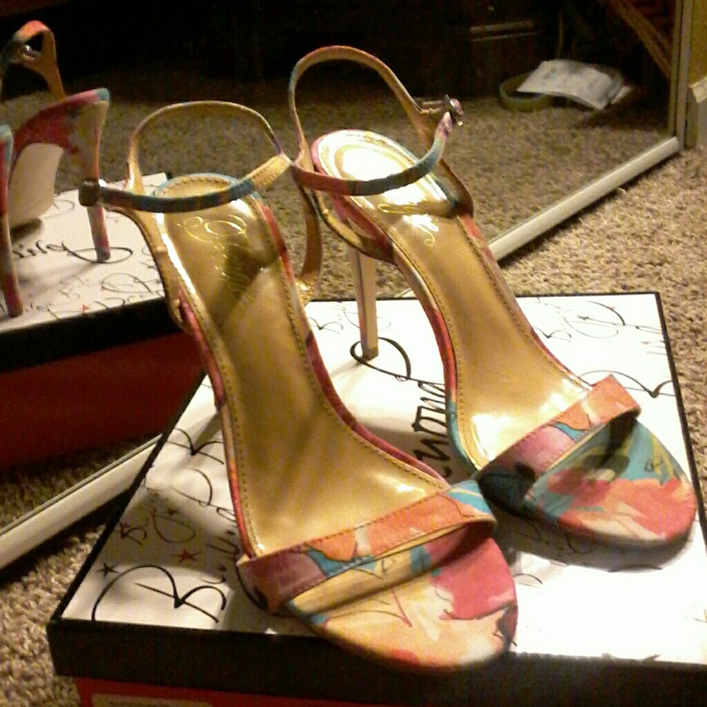 Scrappy heels