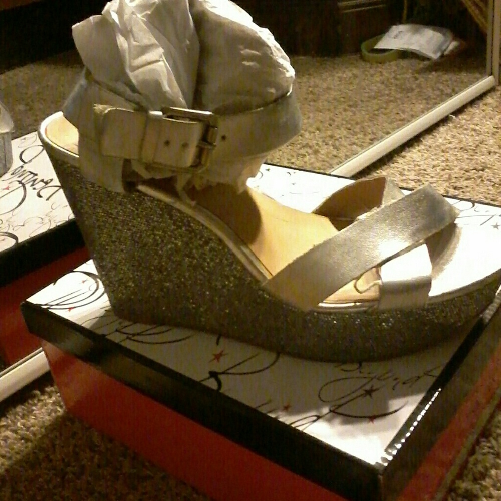 sandals wedges