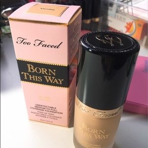 Too Faced Born This Way Foundation - Vanilla