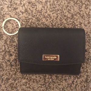 *SOLD* Kate Spade Laurel Way Wallet 💕✨