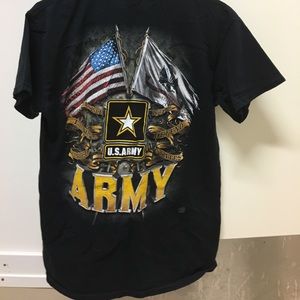 ❗️Army Tshirt❗️