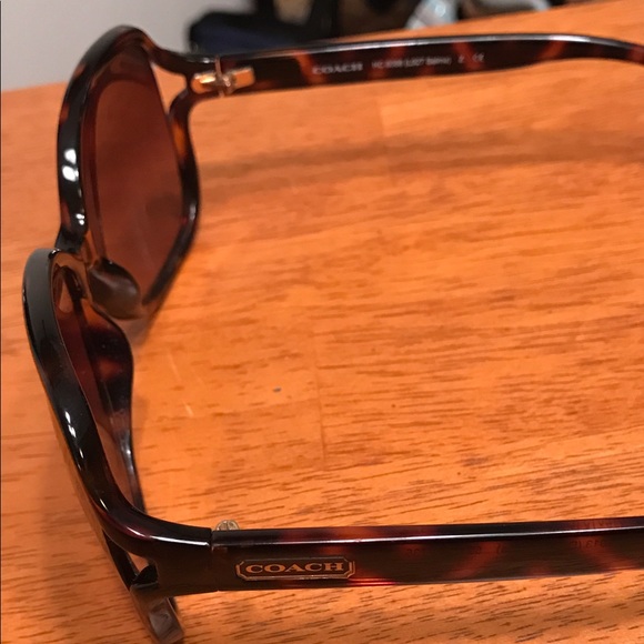 Coach Sunglasses - Picture 2 of 3