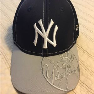 Youth NY Yankees hat