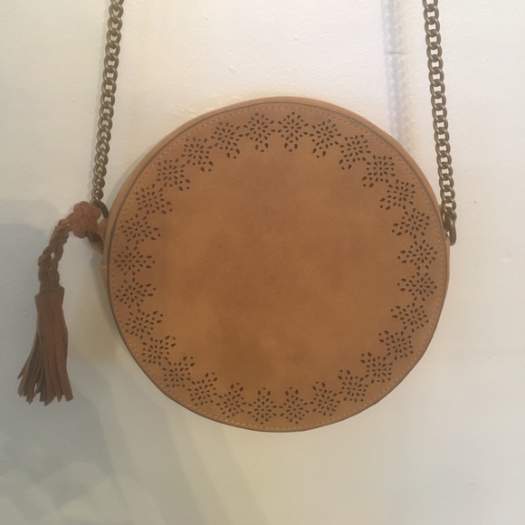 Urban Outfitters Handbags - ⚡️1 hour sale⚡️Fun boho faux leather round bag