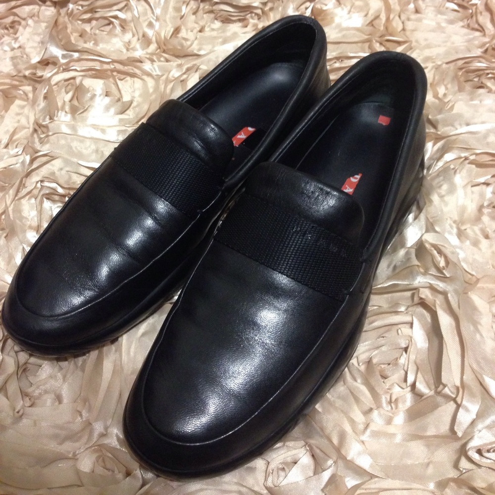 😊 Authentic Prada Driving Moccasins