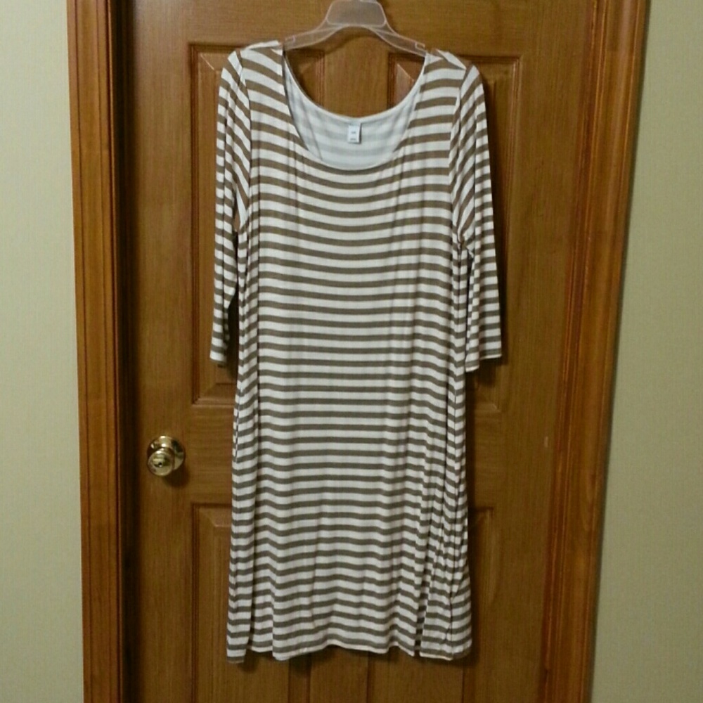 Old Navy Striped Dress Size Large