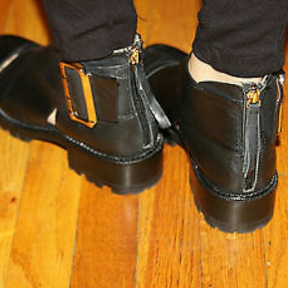 Size 6 - Picture 3 of 4