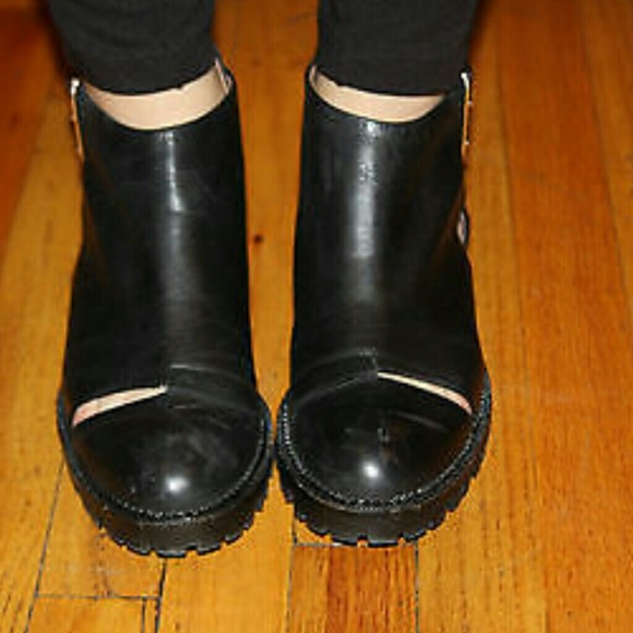 Size 6 - Picture 4 of 4