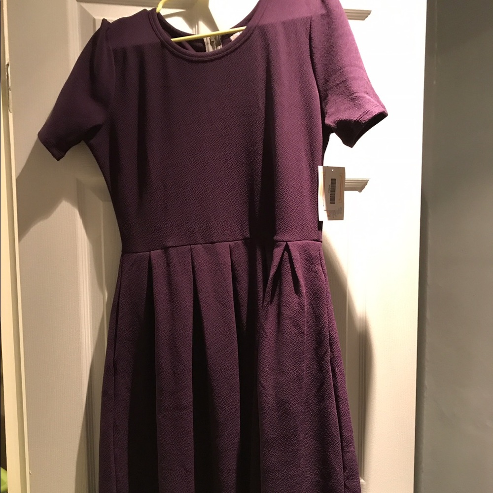 Large purple Lularoe Amelia BNWT