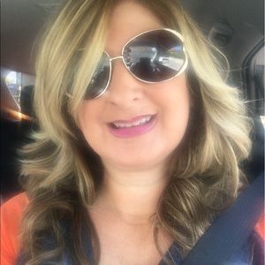 Meet your Posher, Kim