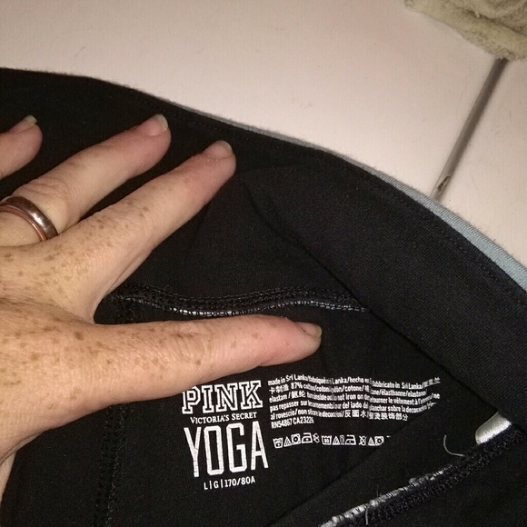 Vs Pink set - Picture 6 of 7