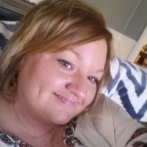 Meet your Posher, Carrie