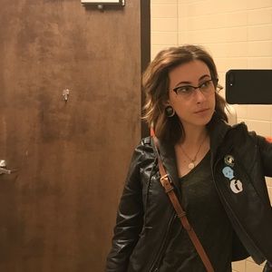 Meet your Posher, Haley