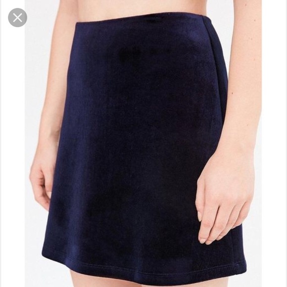 Urban Outfitters Dresses & Skirts - Silence and noise velvet a line skirt