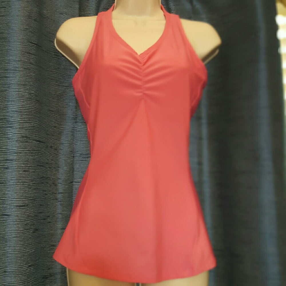 Hot Pink Under Armour Top with built in bra medium