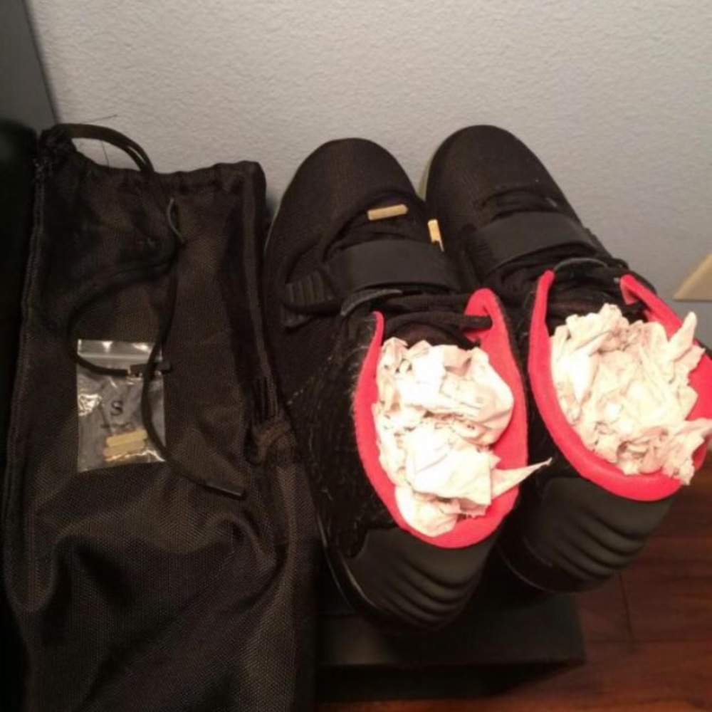 Nike air Yeezy!