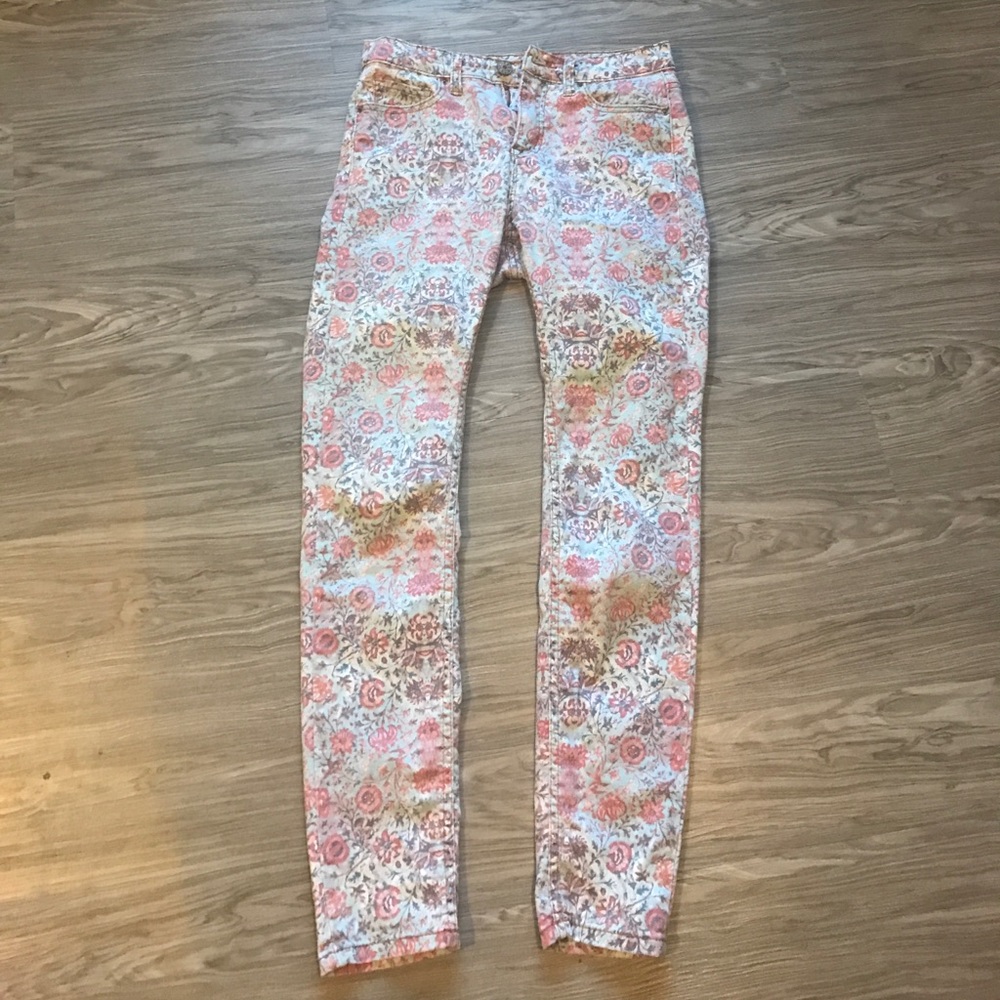 Patterned high waisted skinny jeans
