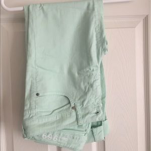 GAP Mint Colored Cropped Jeans