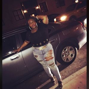 Meet your Posher, Crystal