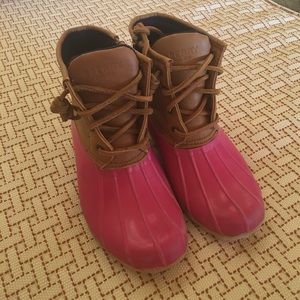 Girls sperry boots