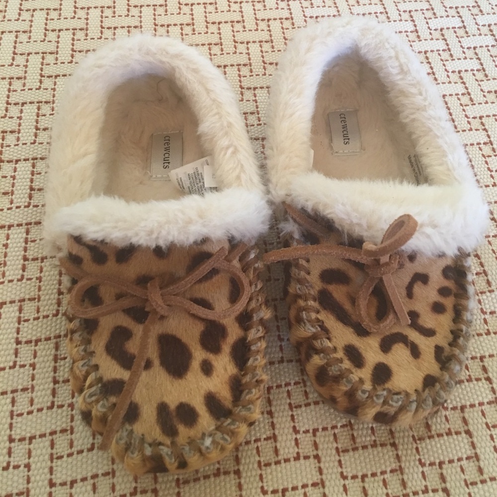 Crew cuts leopard house shoes