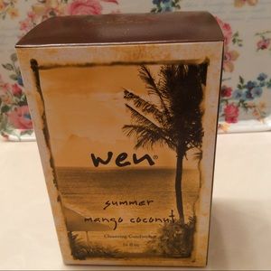 WEN Summer Mango Coconut cleansing conditioner