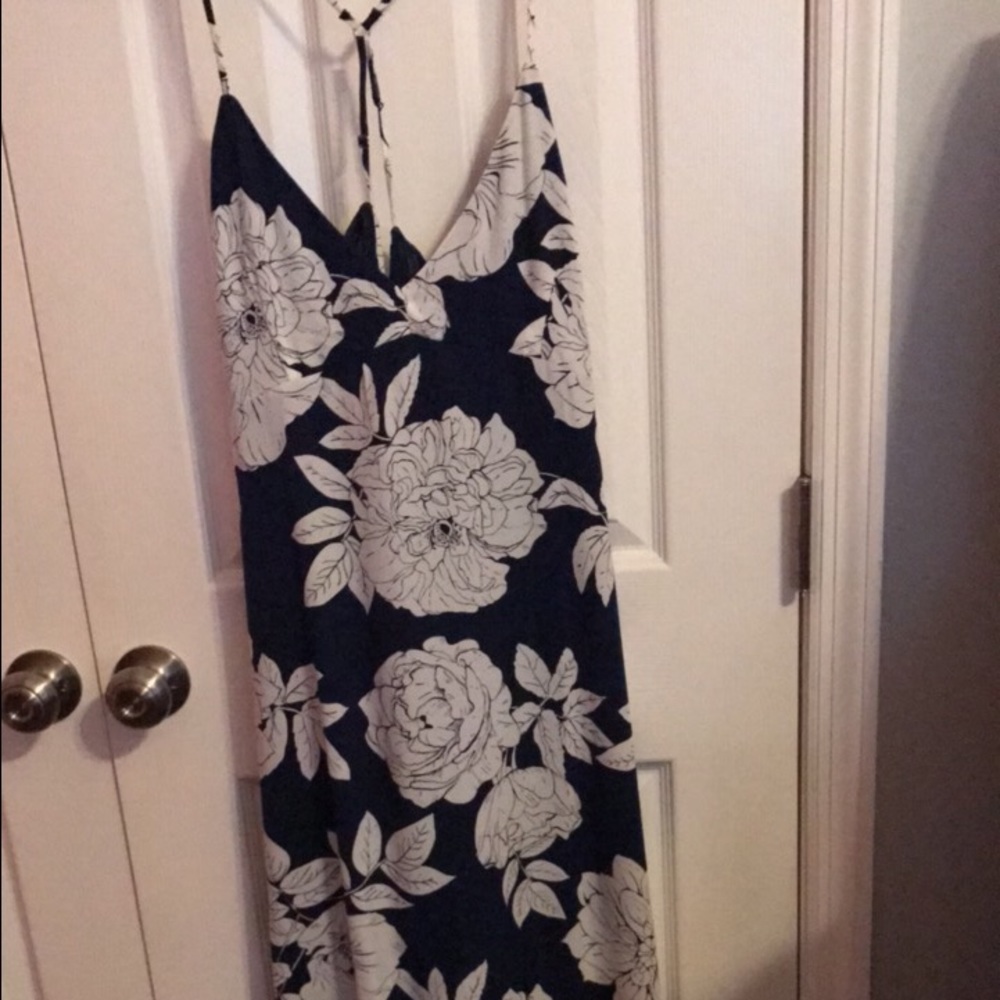 NWT Hawaiian print maxi dress