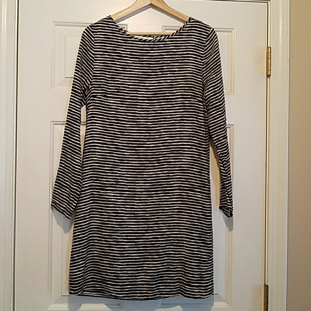 Gap long sleeve dress