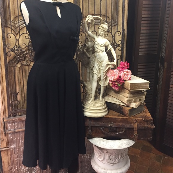 Vintage Dresses in Miami
