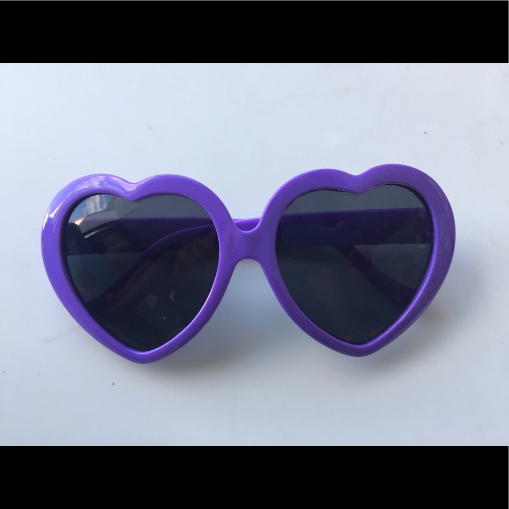 Retro Lolita Heart Shaped Plastic Frame Sunglasses