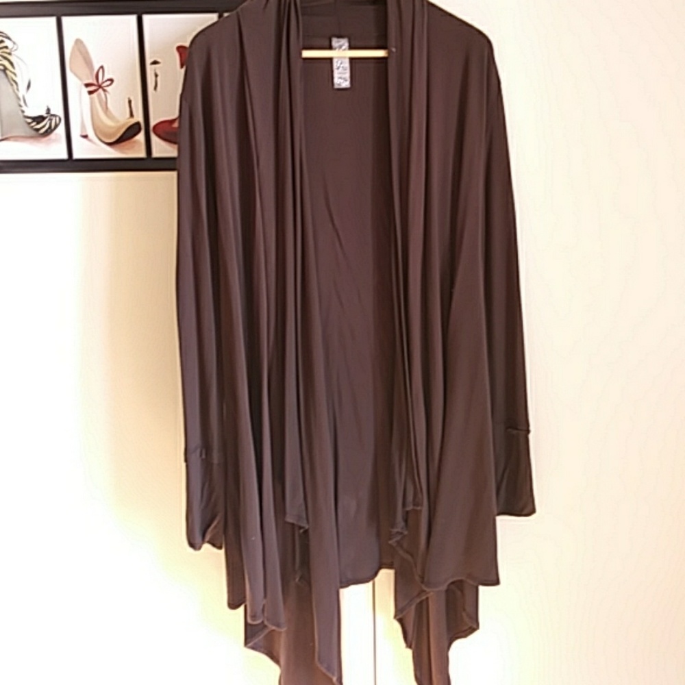 Soft cotton wrap. Excellent conditions!