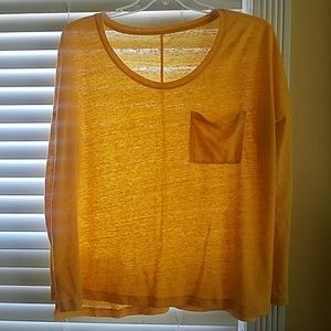 Old Navy lightweight Boyfriend Tee