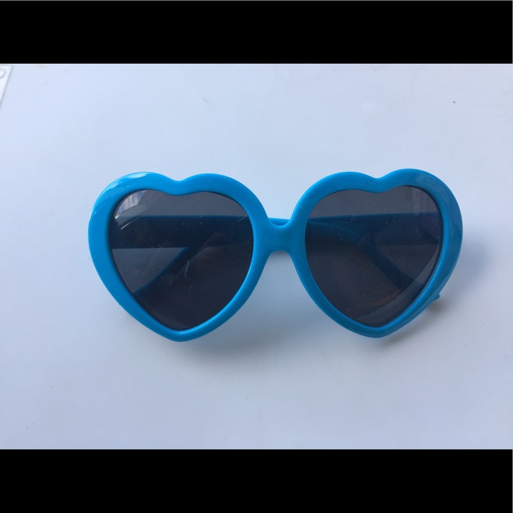 Retro Lolita Heart Shaped Plastic Frame Sunglasses