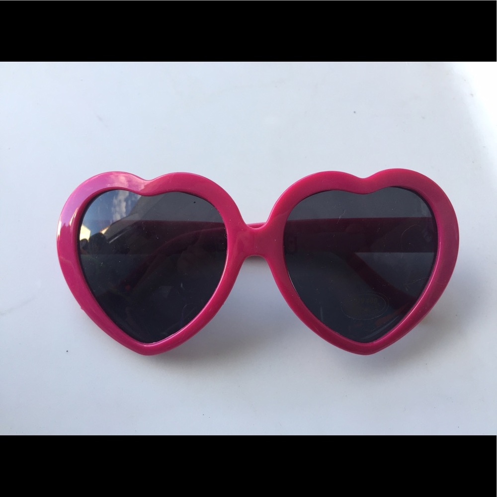 Retro Lolita Heart Shaped Plastic Frame Sunglasses