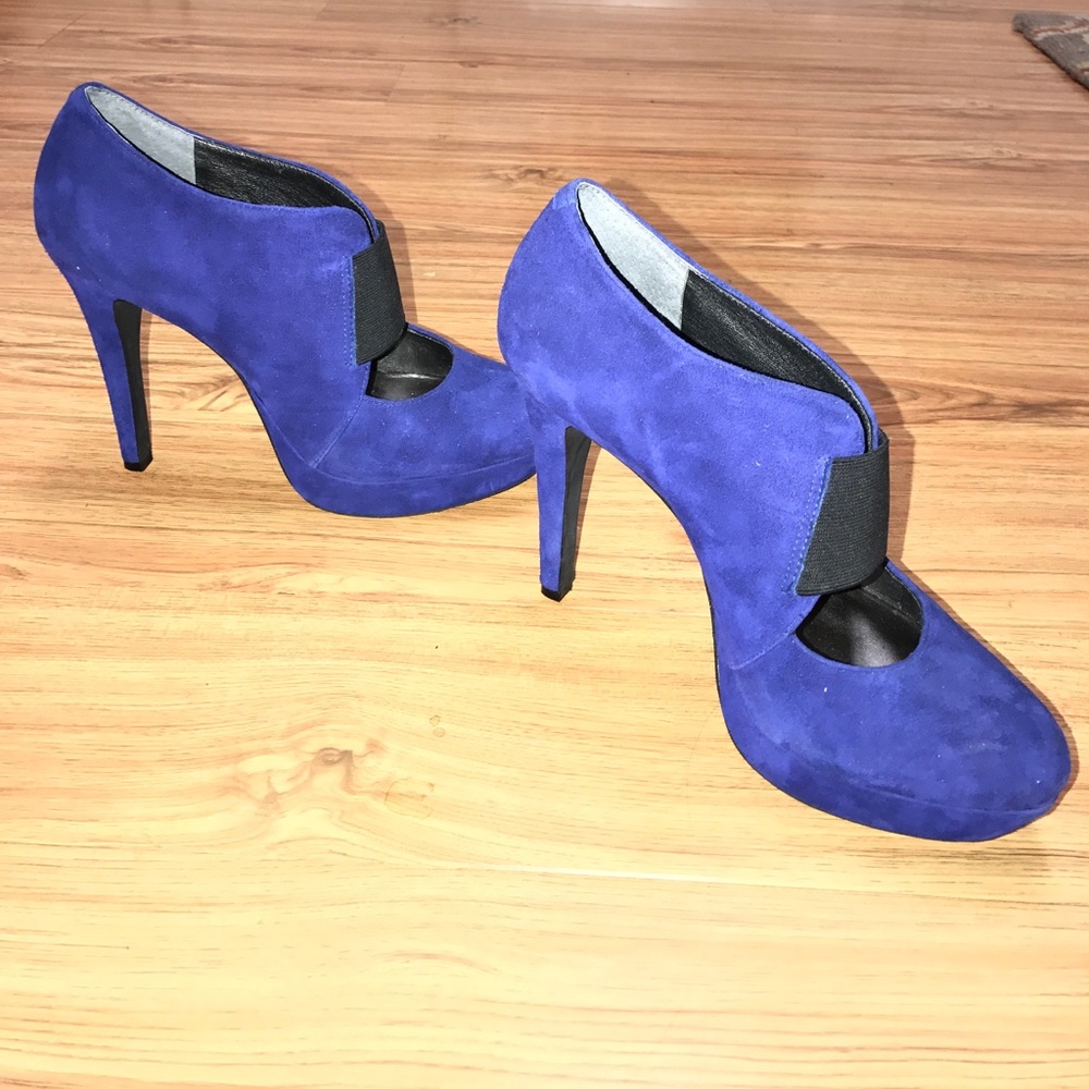 Jessica Simpson blue suede platform pumps /booties