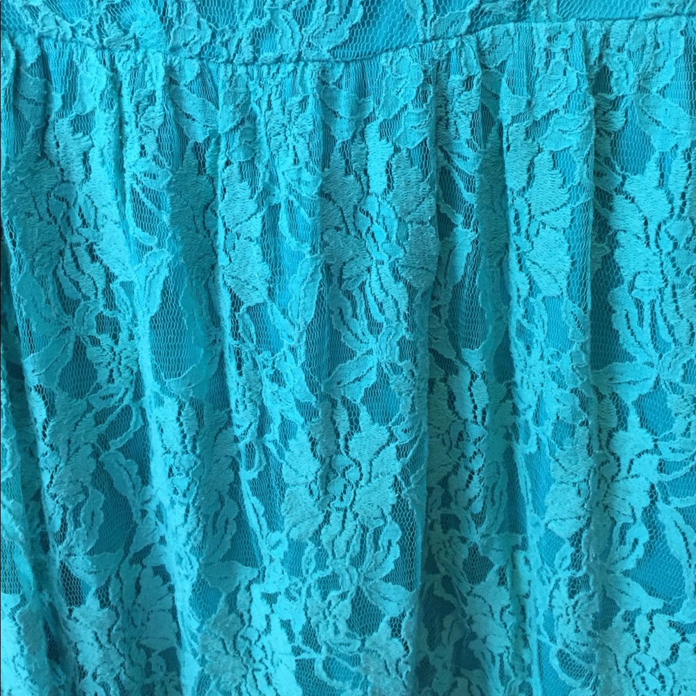 Dress - Picture 3 of 4