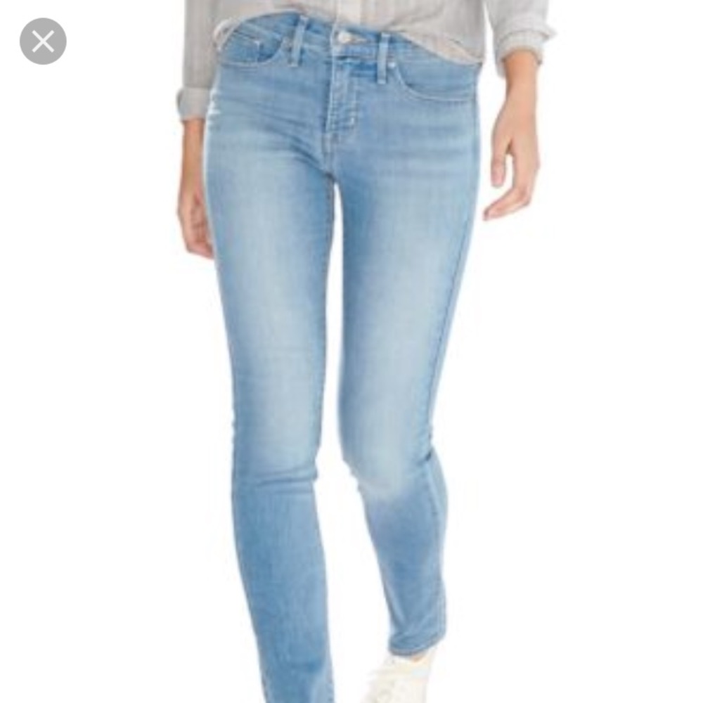 Levis Shaping Skinny Jeans