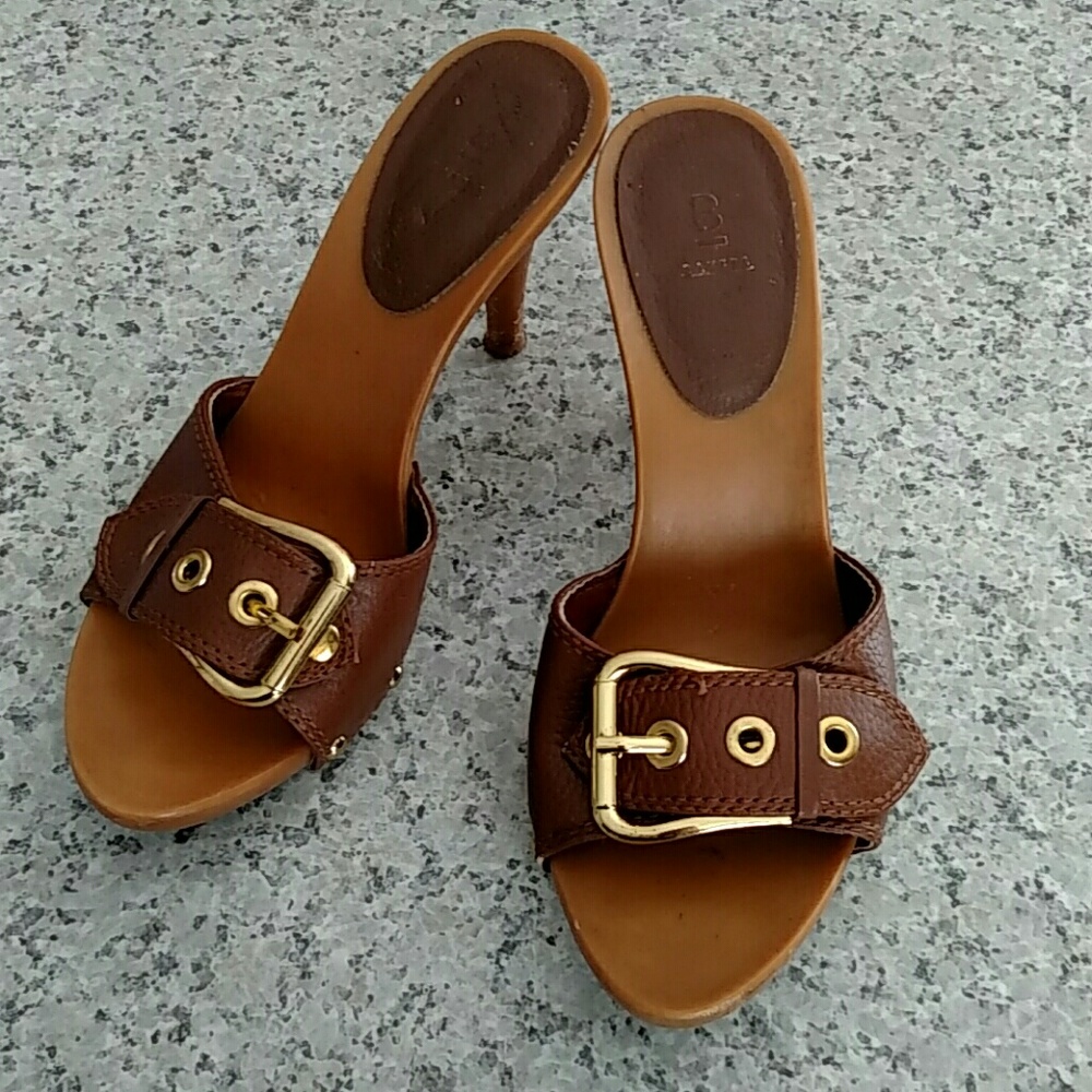 Bakers Tan Buckle Sandal