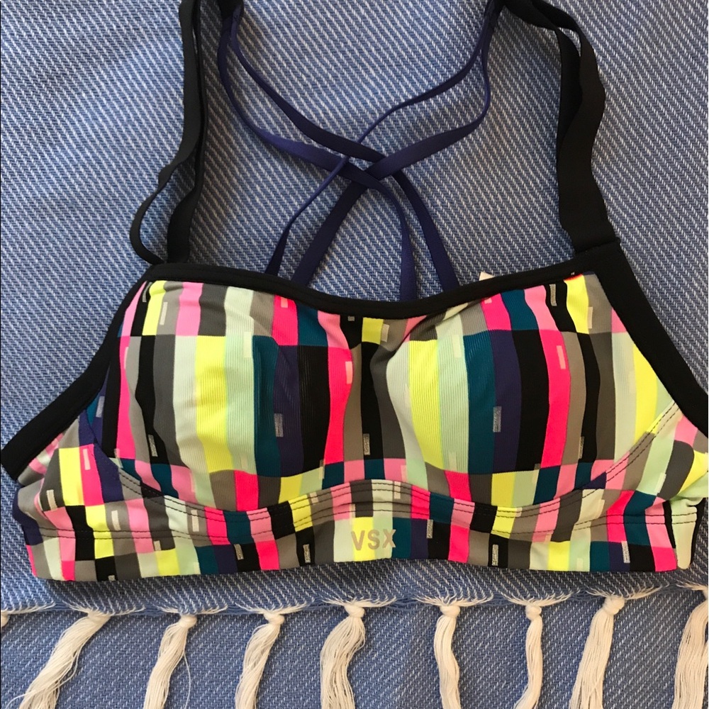 SOLD! Victoria's Secret Angel sports bra 32A