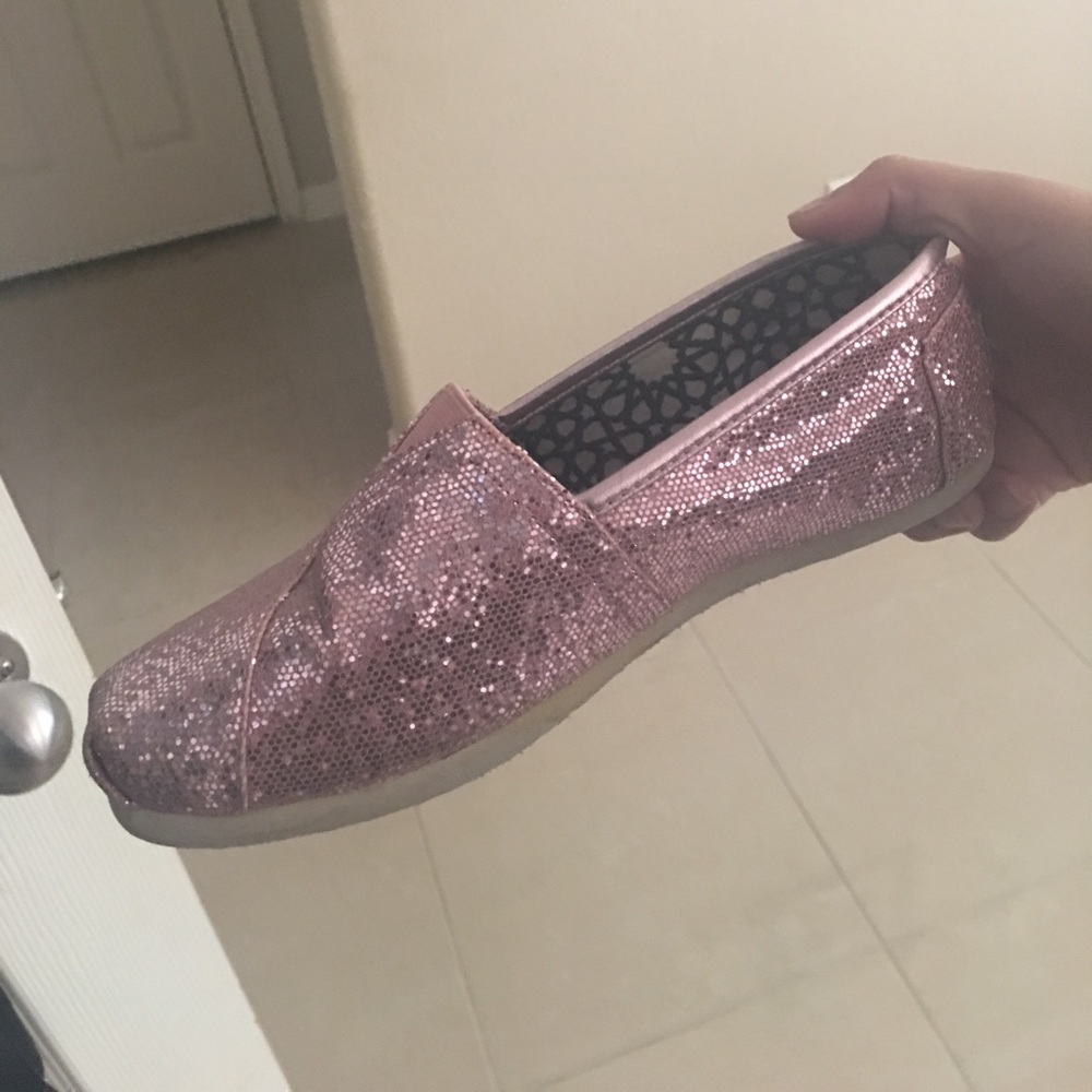 Sparkling Pink Toms