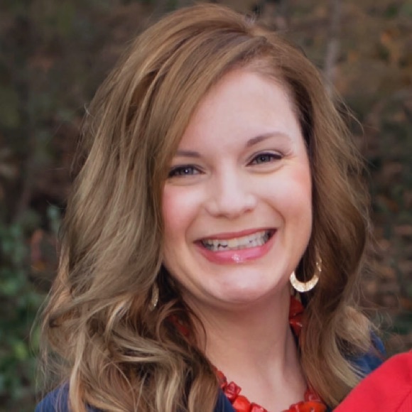 Meet your Posher, Sarah - Picture 1 of 1